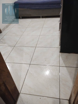 Imagem Casa com 4 Quartos à Venda, 150 m² em São João Do Rio Vermelho - Florianópolis Imagem Casa com 4 Quartos à Venda, 150 m² em São João Do Rio Vermelho - Florianópolis