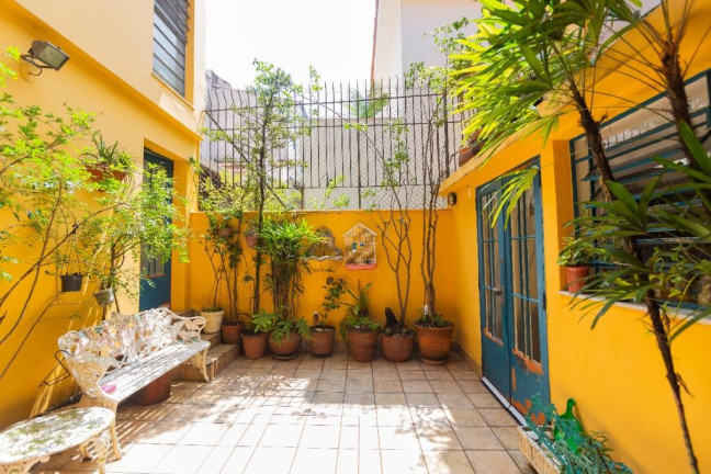 Imagem Casa com 4 Quartos à Venda ou Locação, 290 m² em Vila Mariana - São Paulo Imagem Casa com 4 Quartos à Venda ou Locação, 290 m² em Vila Mariana - São Paulo