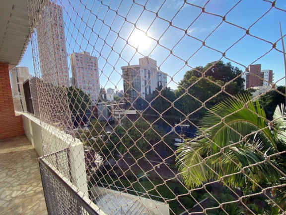Imagem Apartamento com 3 Quartos à Venda, 195 m² em Moinhos De Vento - Porto Alegre