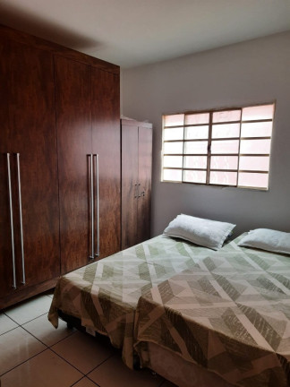 Imagem Casa com 4 Quartos à Venda, 120 m² em Parque Maracanã - Contagem