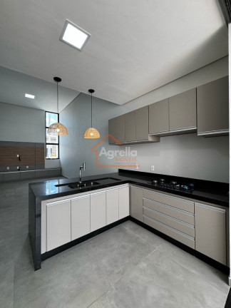 Imagem Imóvel com 3 Quartos à Venda, 129 m² em Condomínio Santa Mônica Iii - Mogi Guaçu Imagem Imóvel com 3 Quartos à Venda, 129 m² em Condomínio Santa Mônica Iii - Mogi Guaçu