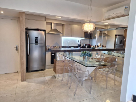 Imagem Apartamento com 3 Quartos à Venda, 100 m² em São Sebastião - Porto Alegre