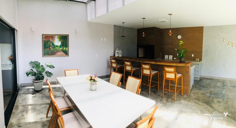 Imagem Casa de Condomínio com 3 Quartos à Venda, 250 m² em Fazenda Petrópolis - Residencial Monte Verde - Goiânia