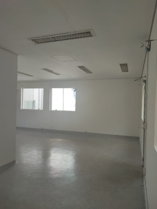Imagem Casa com 3 Quartos à Venda, 300 m² em Sumaré - São Paulo Imagem Casa com 3 Quartos à Venda, 300 m² em Sumaré - São Paulo
