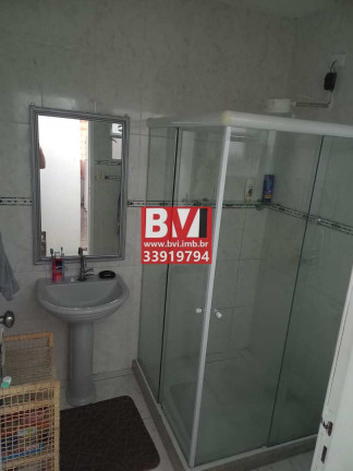 Imagem Casa com 2 Quartos à Venda, 78 m² em Vila Da Penha - Rio De Janeiro Imagem Casa com 2 Quartos à Venda, 78 m² em Vila Da Penha - Rio De Janeiro