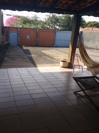 Imagem Sobrado com 2 Quartos à Venda, em Tucura - Mogi Mirim Imagem Sobrado com 2 Quartos à Venda, em Tucura - Mogi Mirim