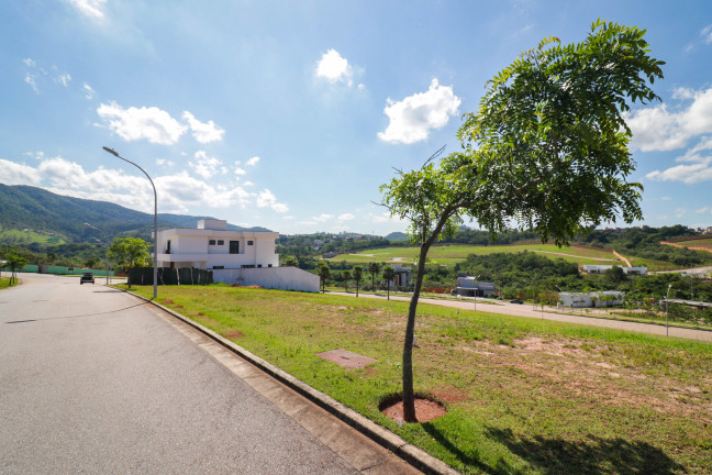 Terreno à Venda, 480 m² em Vila Maringá - Jundiaí