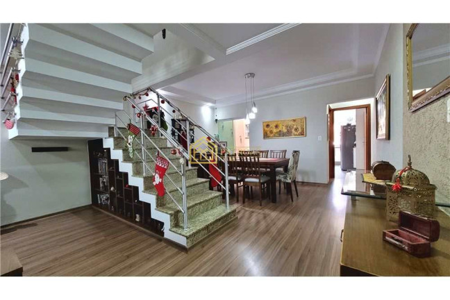 Imagem Casa com 3 Quartos à Venda, 172 m² em Anchieta - São Bernardo Do Campo Imagem Casa com 3 Quartos à Venda, 172 m² em Anchieta - São Bernardo Do Campo
