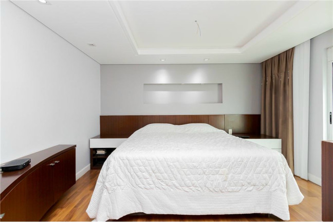 Imagem Apartamento com 4 Quartos à Venda, 297 m² em água Verde - Curitiba
