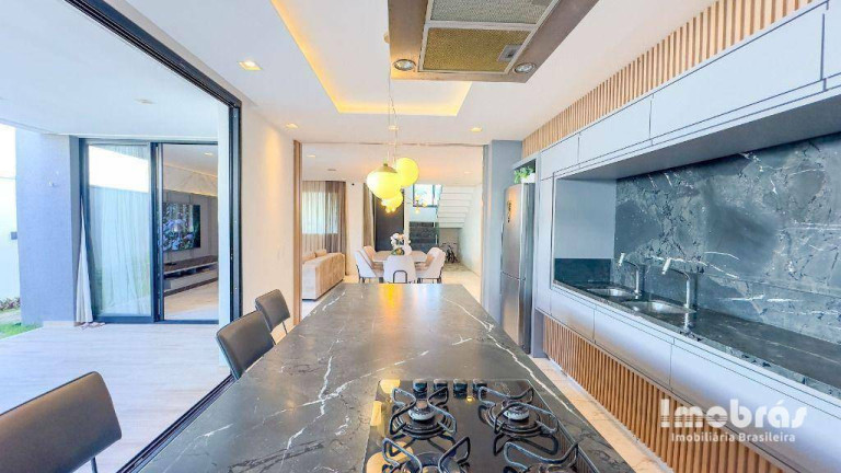 Imagem Casa com 3 Quartos à Venda, 254 m² em Mangabeira - Eusébio Imagem Casa com 3 Quartos à Venda, 254 m² em Mangabeira - Eusébio