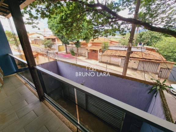 Imagem Casa com 3 Quartos à Venda, 235 m² em Lago Azul - Igarapé Imagem Casa com 3 Quartos à Venda, 235 m² em Lago Azul - Igarapé