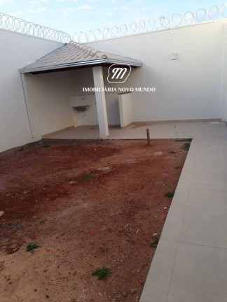 Imagem Casa com 3 Quartos à Venda, 250 m² em Santa Rosa - Uberlândia