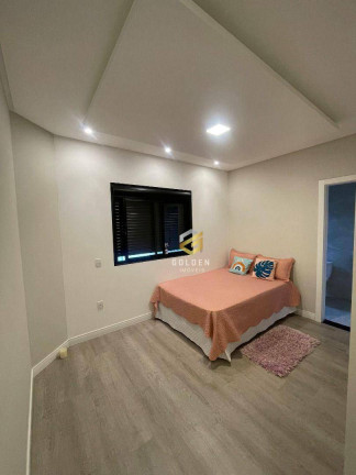 Imagem Sobrado com 3 Quartos à Venda, 120 m² em Bairro Rio Pequeno - Camboriú Imagem Sobrado com 3 Quartos à Venda, 120 m² em Bairro Rio Pequeno - Camboriú
