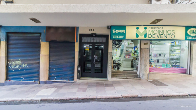Imagem Imóvel com 2 Quartos à Venda, 57 m² em Centro Histórico - Porto Alegre Imagem Imóvel com 2 Quartos à Venda, 57 m² em Centro Histórico - Porto Alegre