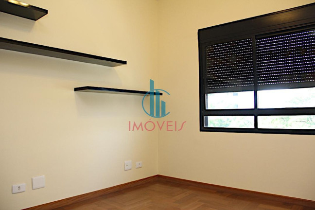 Imagem Apartamento com 5 Quartos à Venda, 220 m² em Moema - São Paulo