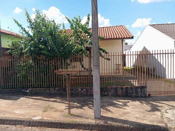 Casa com 3 Quartos à Venda, 220 m² em Jardim Santa Efigênia - Arapongas