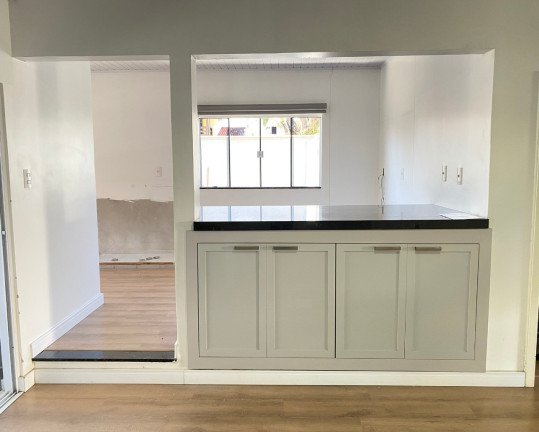 Imagem Sobrado com 3 Quartos para Alugar, 120 m² em Jardim Maluche - Brusque