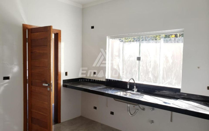 Imagem Casa com 2 Quartos à Venda, 140 m² em Jardim Seminário - Campo Grande Imagem Casa com 2 Quartos à Venda, 140 m² em Jardim Seminário - Campo Grande
