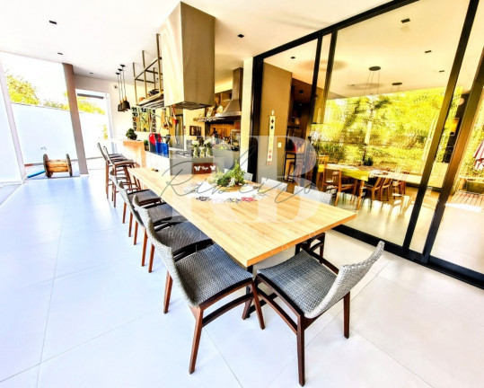 Imagem Imóvel com 5 Quartos à Venda,  em Riviera - Bertioga