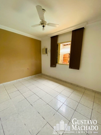 Imagem Casa com 4 Quartos à Venda, 190 m² em Parque Das Ilhas - Volta Redonda Imagem Casa com 4 Quartos à Venda, 190 m² em Parque Das Ilhas - Volta Redonda