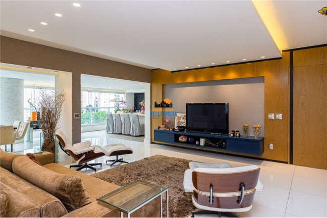 Imagem Apartamento com 4 Quartos à Venda,  em Moema - São Paulo
