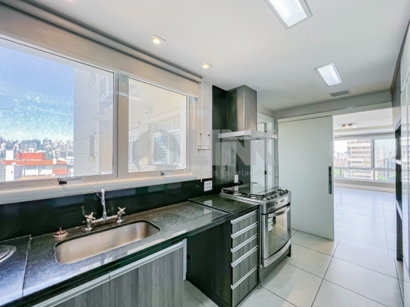 Imagem Apartamento com 3 Quartos à Venda, 137 m² em Auxiliadora - Porto Alegre