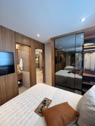 Imagem Apartamento com 2 Quartos à Venda, 51 m² em Santo Amaro - São Paulo
