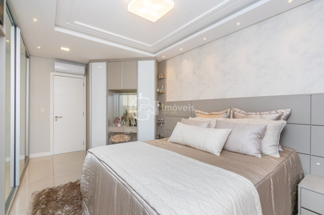 Imagem Cobertura com 4 Quartos à Venda, 215 m² em Centro - Balneário Camboriú