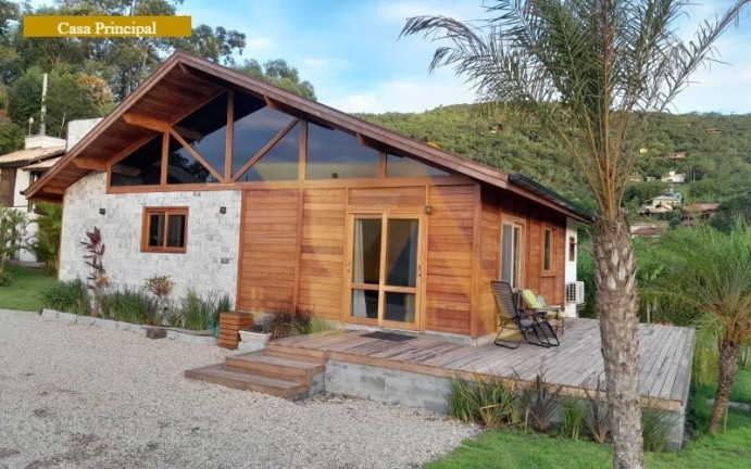 Imagem Imóvel com 5 Quartos à Venda, em Praia Do Rosa - Imbituba Imagem Imóvel com 5 Quartos à Venda, em Praia Do Rosa - Imbituba