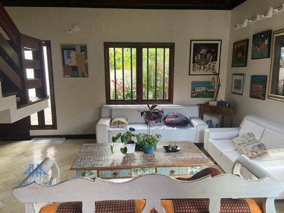 Imagem Casa com 4 Quartos à Venda, 239 m² em Itacorubi - Florianópolis
