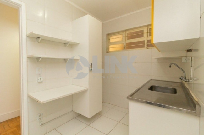 Imagem Apartamento com 3 Quartos à Venda, 80 m² em Menino Deus - Porto Alegre Imagem Apartamento com 3 Quartos à Venda, 80 m² em Menino Deus - Porto Alegre