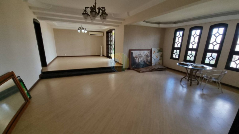 Imagem Casa com 4 Quartos à Venda, 321 m² em Estados - Balneário Camboriú