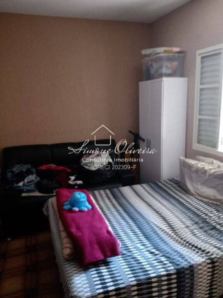 Imagem Casa com 3 Quartos à Venda, 136 m² em Centro - Taubaté Imagem Casa com 3 Quartos à Venda, 136 m² em Centro - Taubaté