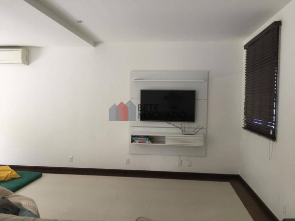 Imagem Casa com 4 Quartos à Venda, 204 m² em Alto - Teresópolis