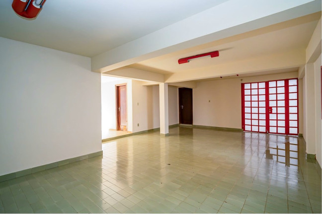 Imagem Casa com 5 Quartos à Venda, 360 m² em Mercês - Curitiba