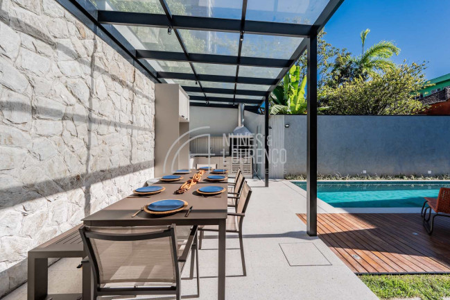 Imagem Casa com 4 Quartos à Venda, 350 m² em Embaré - Santos
