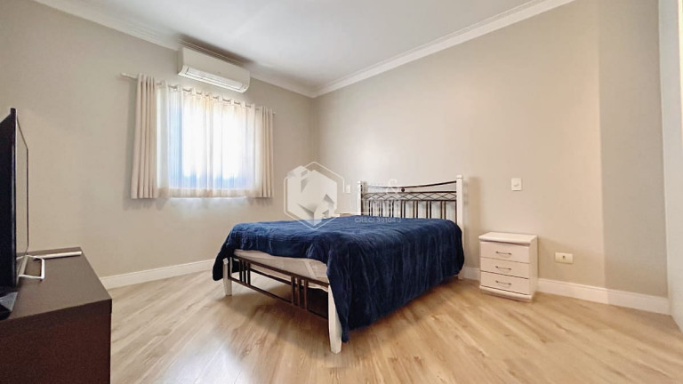 Imagem Casa com 3 Quartos à Venda, 250 m² em Limoeiro - São Paulo