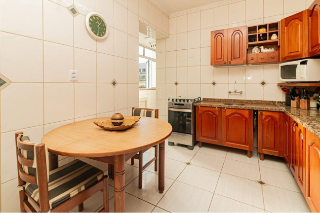 Imagem Apartamento com 4 Quartos à Venda, 155 m² em Independência - Porto Alegre Imagem Apartamento com 4 Quartos à Venda, 155 m² em Independência - Porto Alegre