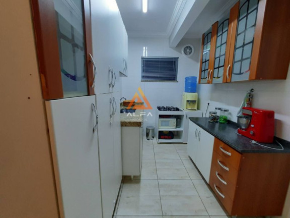 Imagem Apartamento com 2 Quartos à Venda, 115 m²