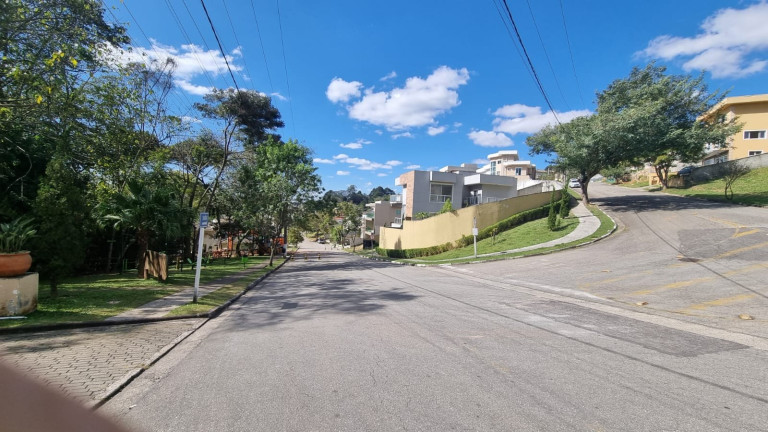 Imagem Casa com 3 Quartos à Venda, 330 m² em Jardim Caiapia - Cotia Imagem Casa com 3 Quartos à Venda, 330 m² em Jardim Caiapia - Cotia