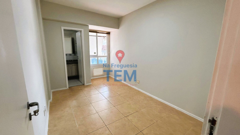 Imagem Apartamento com 3 Quartos à Venda, 135 m² em Freguesia (jacarepaguá) - Rio De Janeiro Imagem Apartamento com 3 Quartos à Venda, 135 m² em Freguesia (jacarepaguá) - Rio De Janeiro