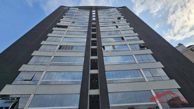 Apartamento com 4 Quartos à Venda, 264 m² em Atiradores - Joinville