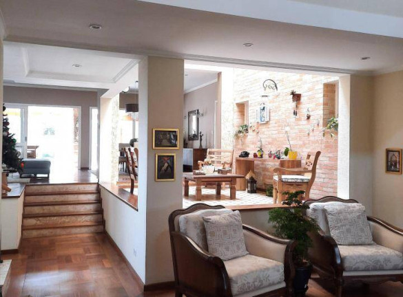 Imagem Casa com 4 Quartos à Venda, 700 m² em Alphaville - Santana De Parnaíba Imagem Casa com 4 Quartos à Venda, 700 m² em Alphaville - Santana De Parnaíba
