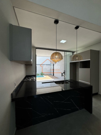 Imagem Imóvel com 3 Quartos à Venda, 129 m² em Condomínio Santa Mônica Iii - Mogi Guaçu Imagem Imóvel com 3 Quartos à Venda, 129 m² em Condomínio Santa Mônica Iii - Mogi Guaçu
