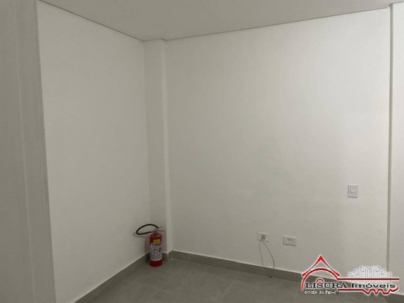 Imagem Casa com 1 Quarto para Alugar, 16 m² em Centro - Jacareí