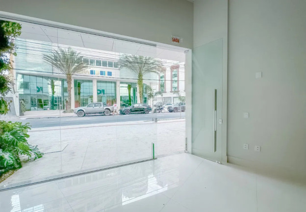 Imagem Sala Comercial à Venda, 85 m² em Pioneiros - Balneário Camboriú