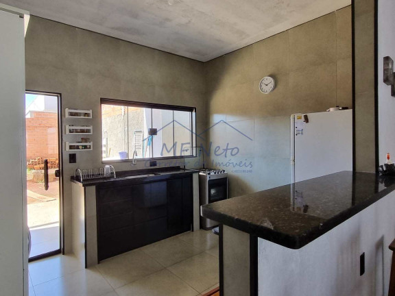 Imagem Casa com 2 Quartos à Venda, 250 m² em Jardim Girassol - Pirassununga