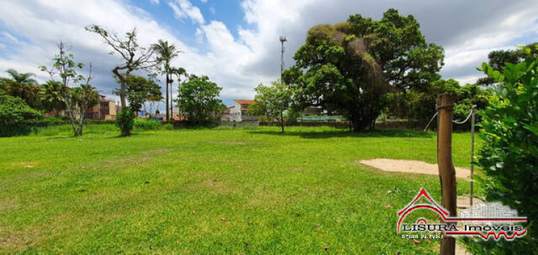 Imagem Casa com 1 Quarto à Venda, 1 m² em São João - Jacareí Imagem Casa com 1 Quarto à Venda, 1 m² em São João - Jacareí