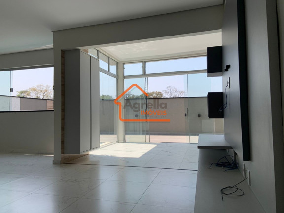 Imagem Imóvel com 3 Quartos à Venda, 149 m² em Condomínio Residencial Reserva Da Mata - Mogi Mirim Imagem Imóvel com 3 Quartos à Venda, 149 m² em Condomínio Residencial Reserva Da Mata - Mogi Mirim
