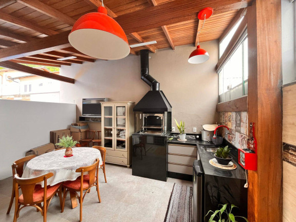 Imagem Casa com 2 Quartos à Venda, 106 m² em São Sebastião - Palhoça